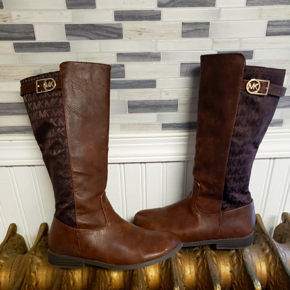 Michael Kors Size 2 Boots